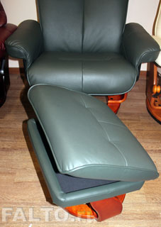 Кресло-реклайнер Relax MAURIS 7604W (кожа-зелен / дер-св.кор 007 DARK GREEN /029 т.орех)